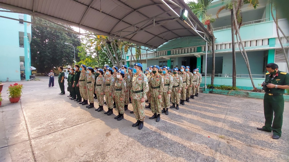 Vietnamese military medicals received COVID-19 vaccine before leaving for South Sudan 0315-vietnamese-military-medicals-received-covid-19-vaccine-before-leaving-for-south-sudan